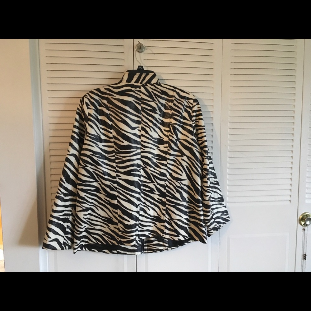 Jacket - Picture 2 of 2